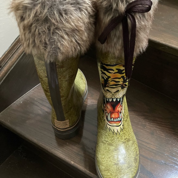 Authentic Ed Hardy Rubber boots - Picture 7 of 7